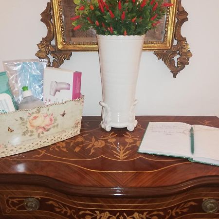 Dimora Modestina Apartment Syracuse Bagian luar foto