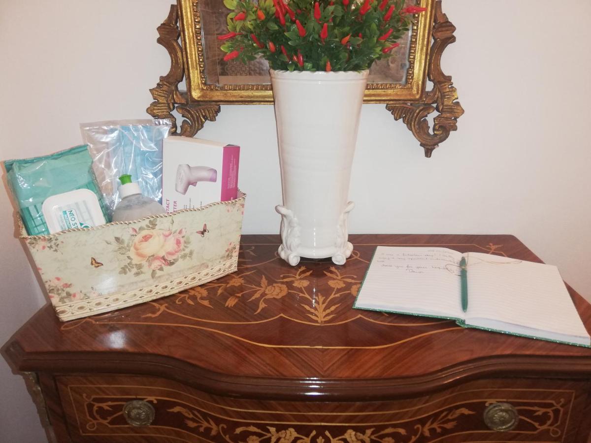 Dimora Modestina Apartment Syracuse Bagian luar foto